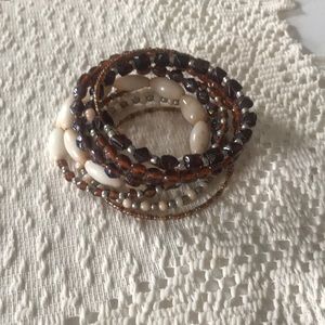 Shell & Beaded Wired One Piece Bracelet
